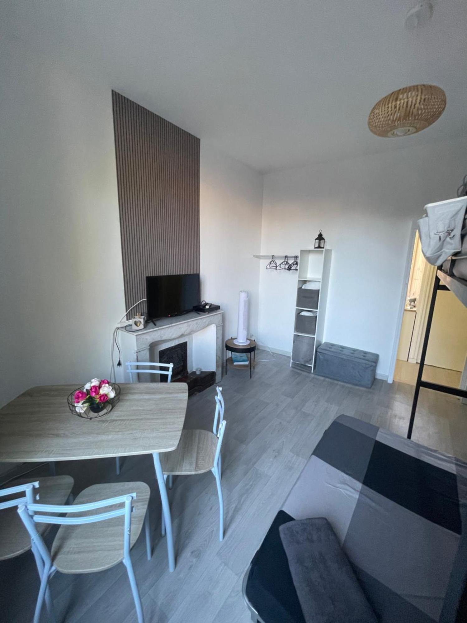 Appartement Le Petit Saint-Ruf à Avignon Extérieur photo