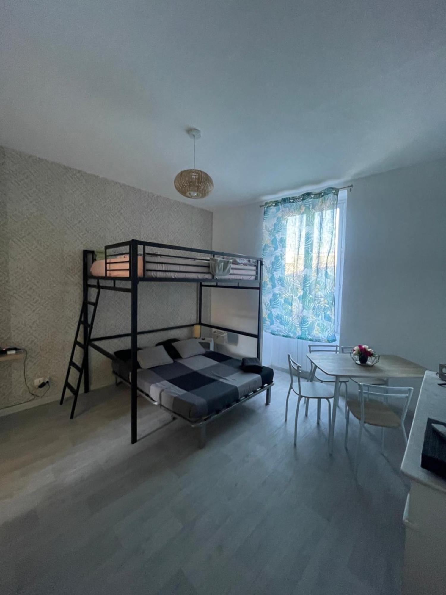 Appartement Le Petit Saint-Ruf à Avignon Extérieur photo